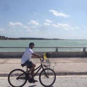 Jay Poddar’s headshot.