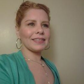 Elvira Cortes ’s headshot.