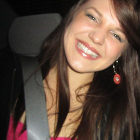 Casey Hirschmann’s headshot.