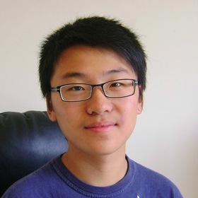 Gande Li’s headshot.