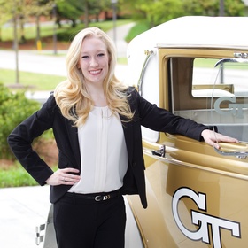 Kristine Johanning’s headshot.