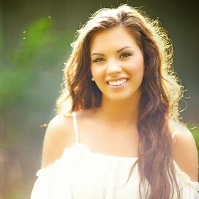 Abigail Kahler’s headshot.