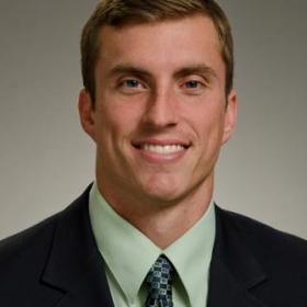 Aaron Unterberger’s headshot.