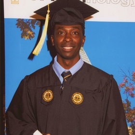 Paul Telford’s headshot.