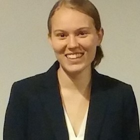 Emily Mikan’s headshot.