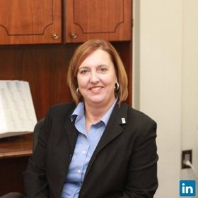 Kimberly McDermon’s headshot.