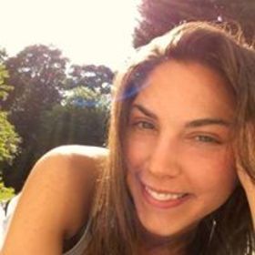 Lindsey Mikolaicik’s headshot.