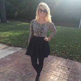 Lindsey Beard’s headshot.