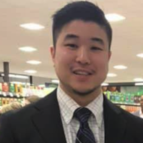 Chris Feng’s headshot.