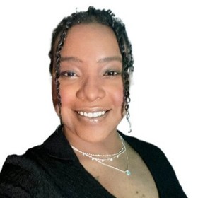 Alexis Hishaw’s headshot.