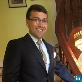 Scott Glover’s headshot.