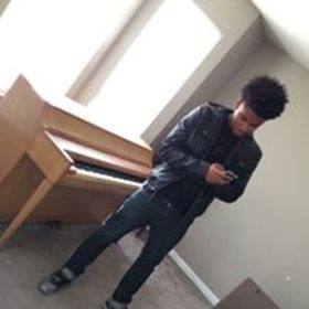 Jaythan Josiah’s headshot.