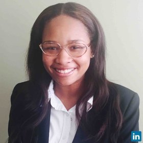 Adriann Stinson’s headshot.