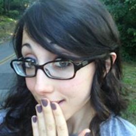 Caitlin Hobbs’ headshot.