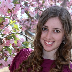 Katrina Reeves’ headshot.