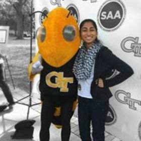 Rani Tilva’s headshot.