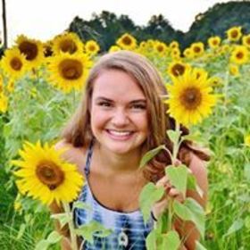 Laura Dudley’s headshot.