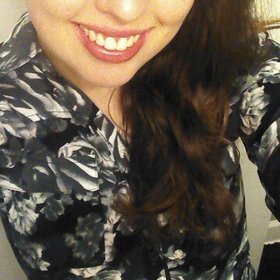 Amanda Francis’ headshot.