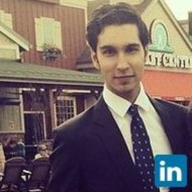 Vir Handa’s headshot.