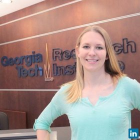 Kendra Albers’ headshot.