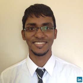 Roshan Selvaratnam’s headshot.