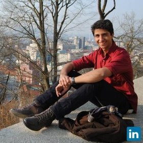 Vivek Sandhu’s headshot.