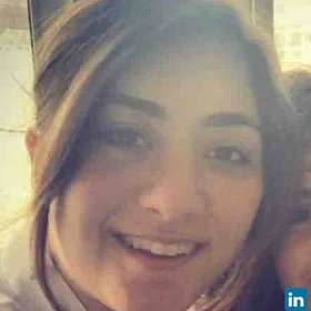 Ayca Ermis’ headshot.