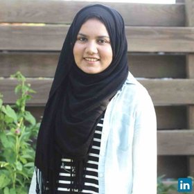 Bazla Ali’s headshot.