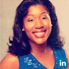 Leah Gordone’s headshot.