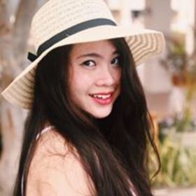 Thuy Le’s headshot.