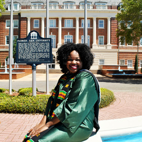 Aundrea Collins’ headshot.