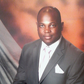 Ivrol Hines’ headshot.