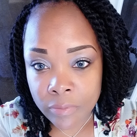 Vivian Mosley’s headshot.