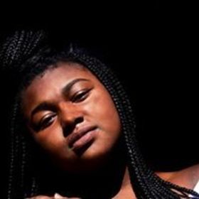 Onexia Thompson’s headshot.