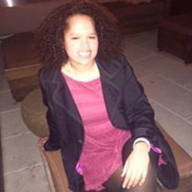 Casandra Light’s headshot.