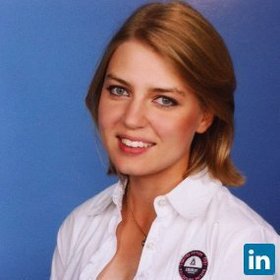 Gloria Zeitler’s headshot.