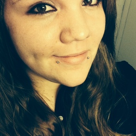 Arial Bauer’s headshot.