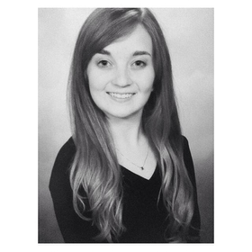 Shannon Stoddard’s headshot.