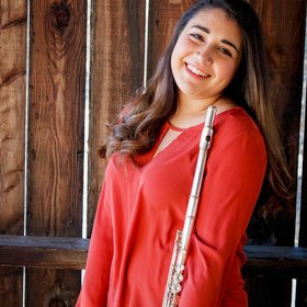 Victoria Rosales’ headshot.