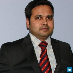 Amit Dutta’s headshot.