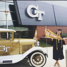 Emily Gregory’s headshot.