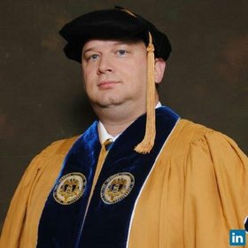 Richard Harper’s headshot.