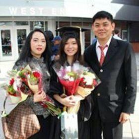 Elisa Liong’s headshot.