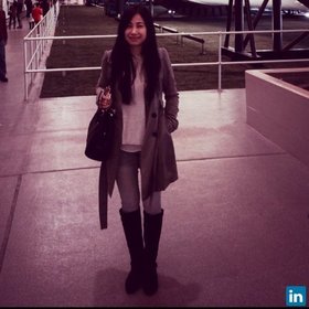 Hangping Zheng’s headshot.