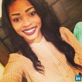 Jasmine Ivey’s headshot.