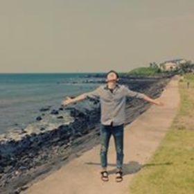 Jiwoong Kang’s headshot.