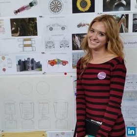 Julia Vorpahl’s headshot.