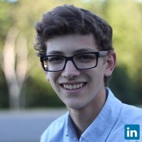 Alexander Levy’s headshot.