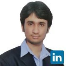 Yash Thadhani’s headshot.