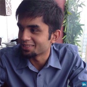 Israq Chowdhury’s headshot.